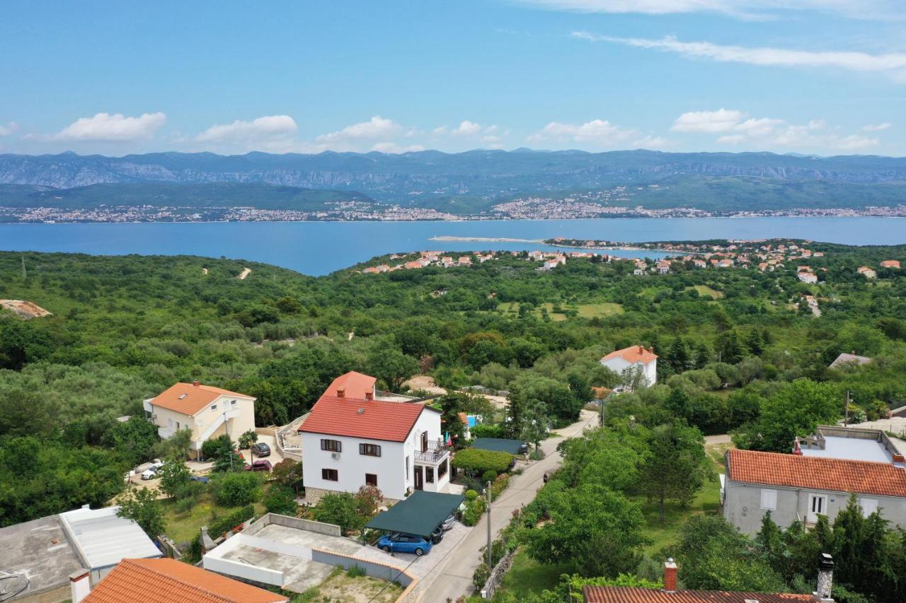 Apartments Olivia & Navy, Silo Bagian luar foto