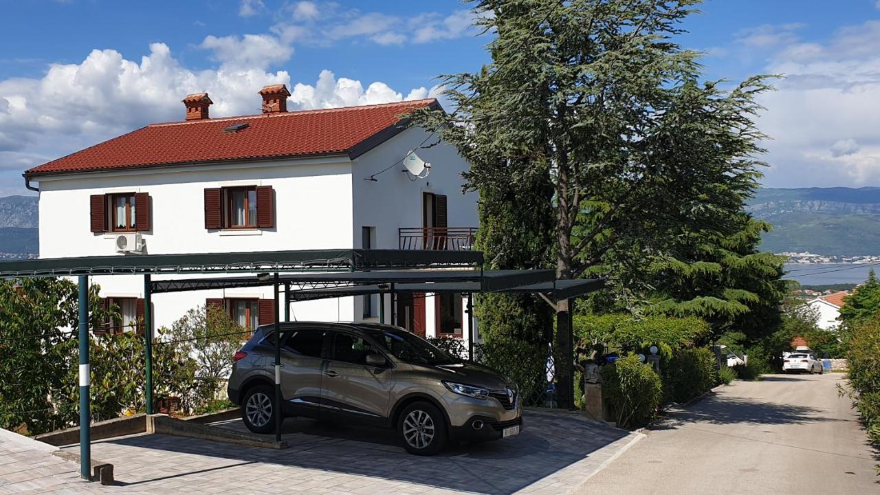 Apartments Olivia & Navy, Silo Bagian luar foto